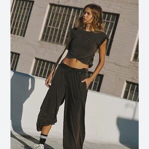 Free people hot shot crossover set in black size small